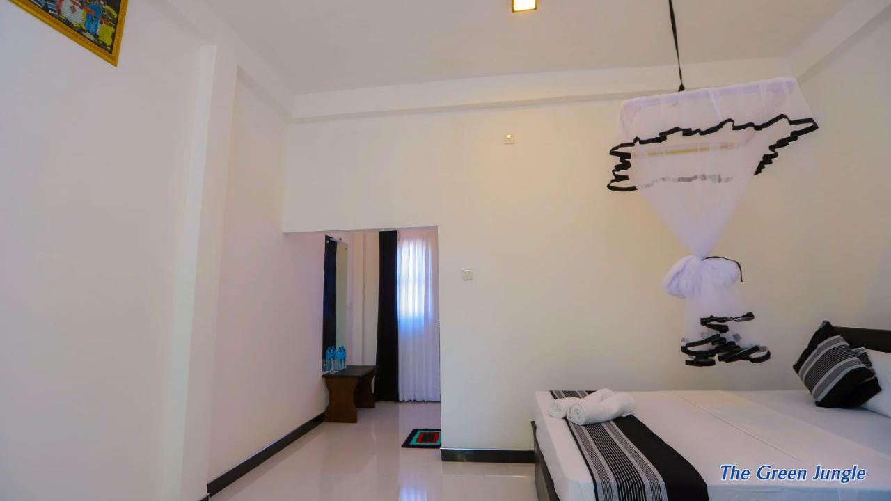 The Green Jungle Dambulla Exterior photo